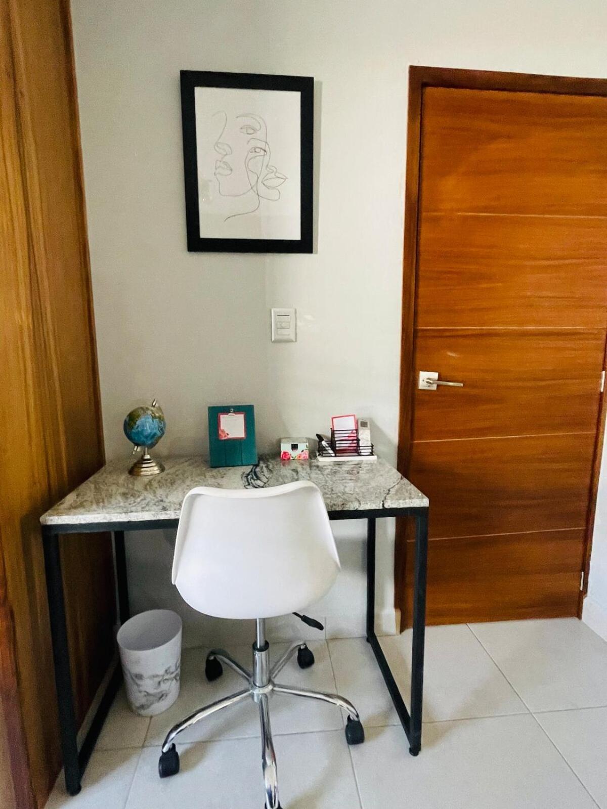 Apartamento Updated Modern In Location Guadalajara